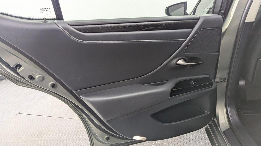 used 2023 Lexus ES 350 car, priced at $31,499