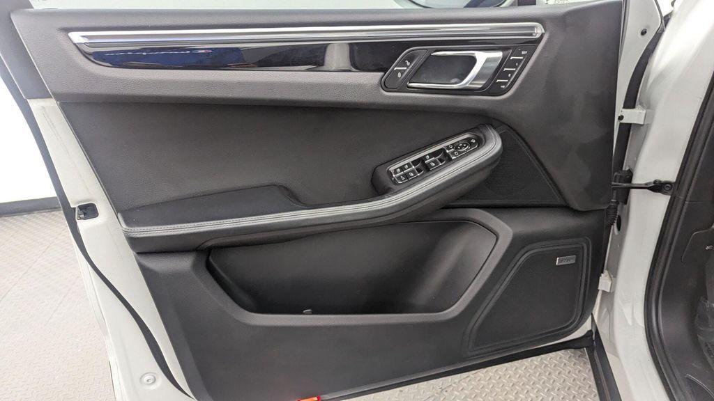 used 2022 Porsche Macan car, priced at $31,999