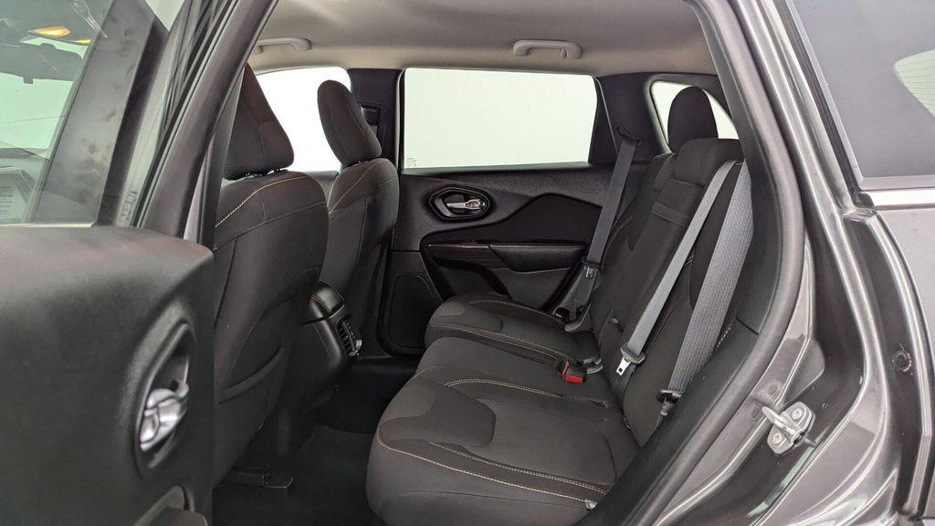 used 2017 Jeep Cherokee car, priced at $8,999