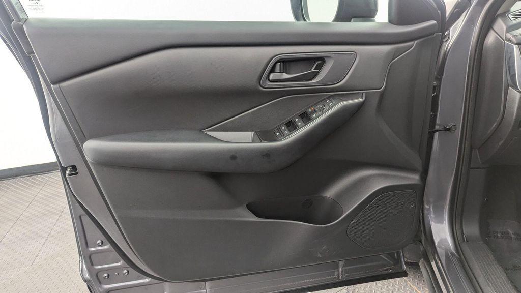 used 2024 Nissan Rogue car, priced at $18,399