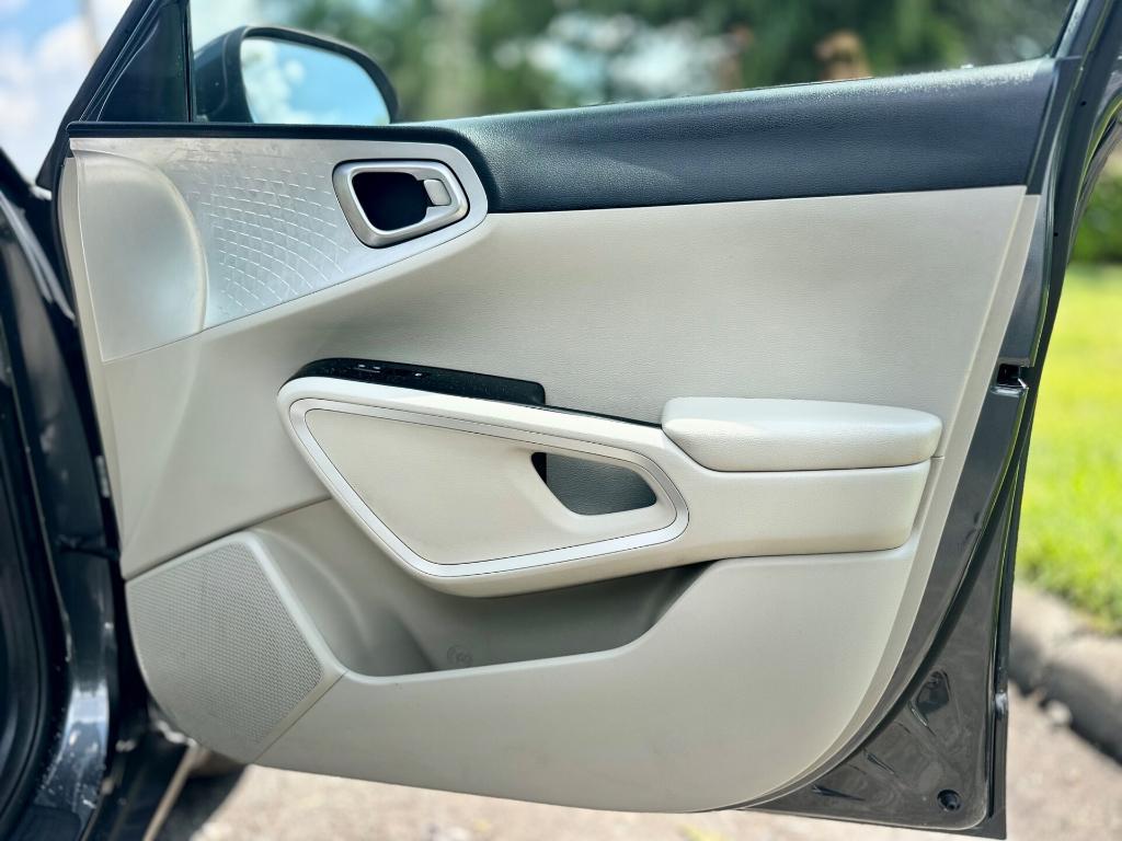 used 2020 Kia Soul car, priced at $11,699