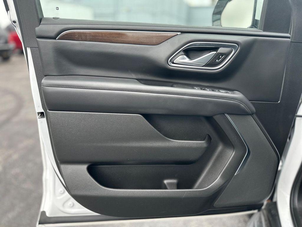 used 2022 GMC Yukon XL car, priced at $34,499