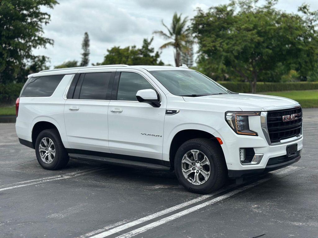 used 2022 GMC Yukon XL car, priced at $34,499