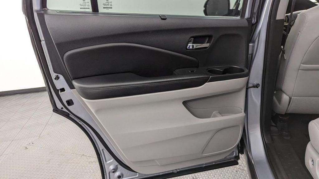 used 2022 Honda Pilot car, priced at $20,995
