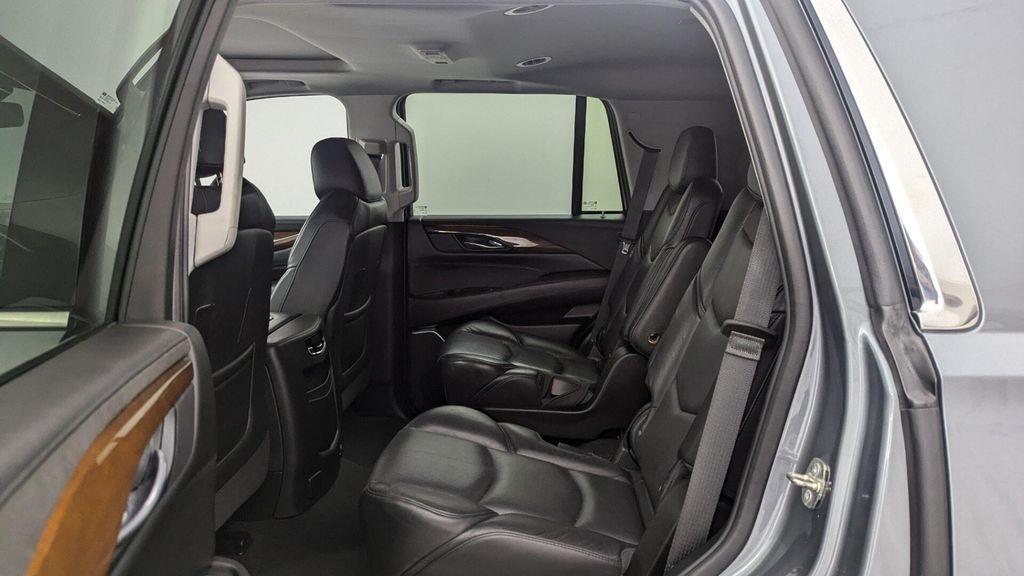 used 2020 Cadillac Escalade car, priced at $32,989