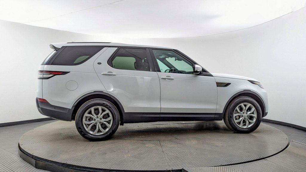 used 2020 Land Rover Discovery car, priced at $21,899
