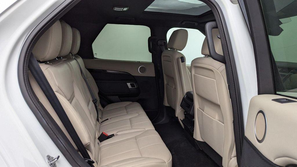 used 2020 Land Rover Discovery car, priced at $21,899