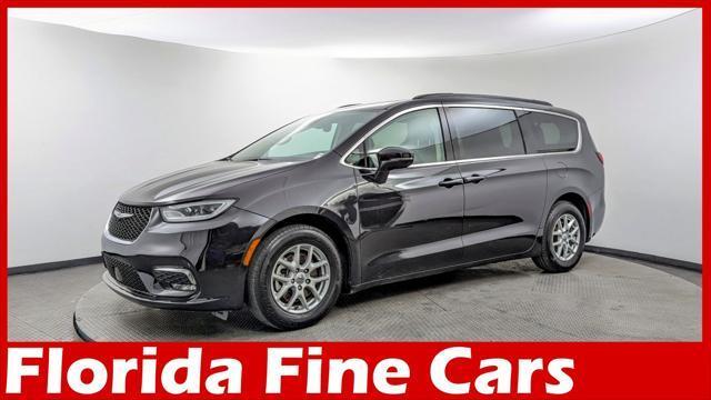 used 2022 Chrysler Pacifica car, priced at $19,099