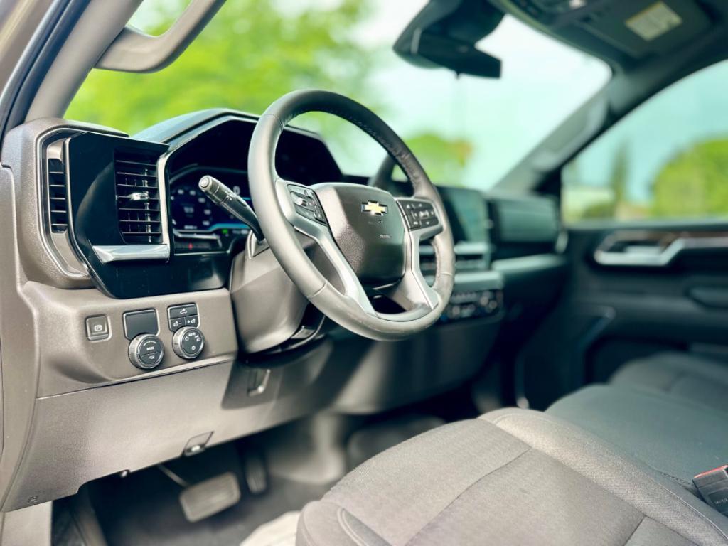 used 2023 Chevrolet Silverado 1500 car, priced at $37,999
