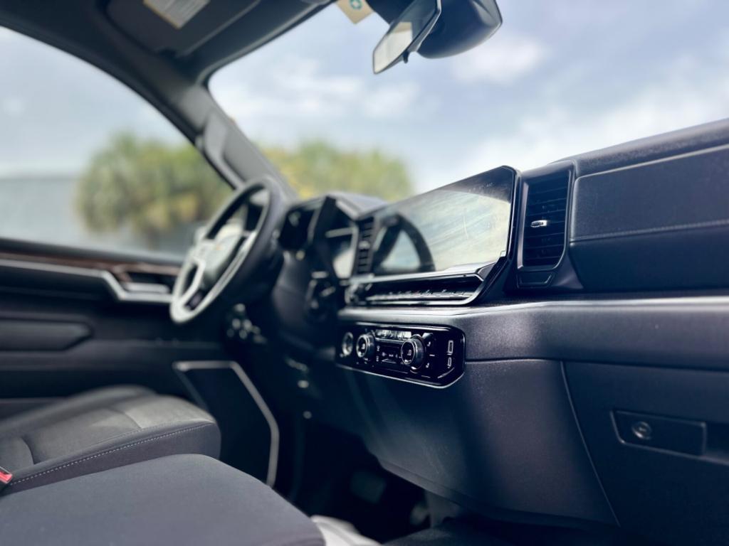 used 2023 Chevrolet Silverado 1500 car, priced at $37,999