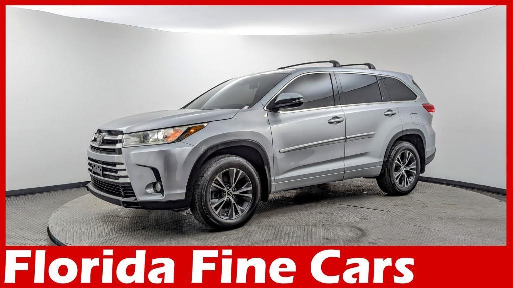 used 2017 Toyota Highlander car, priced at $12,799