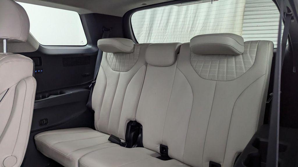 used 2024 Hyundai Palisade car, priced at $33,499