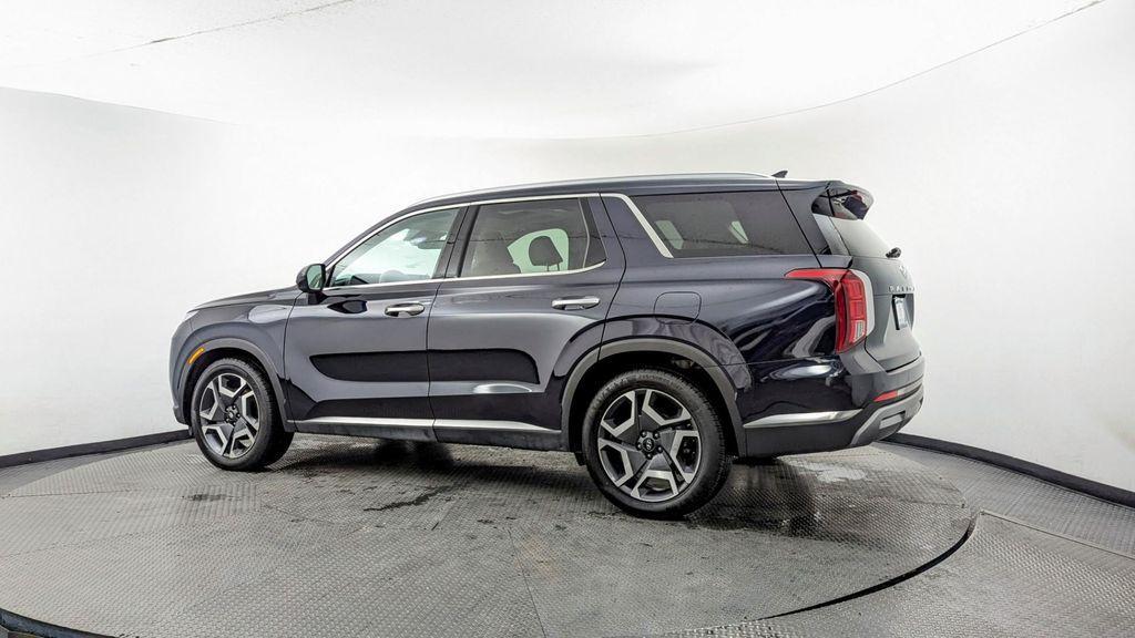 used 2024 Hyundai Palisade car, priced at $33,499