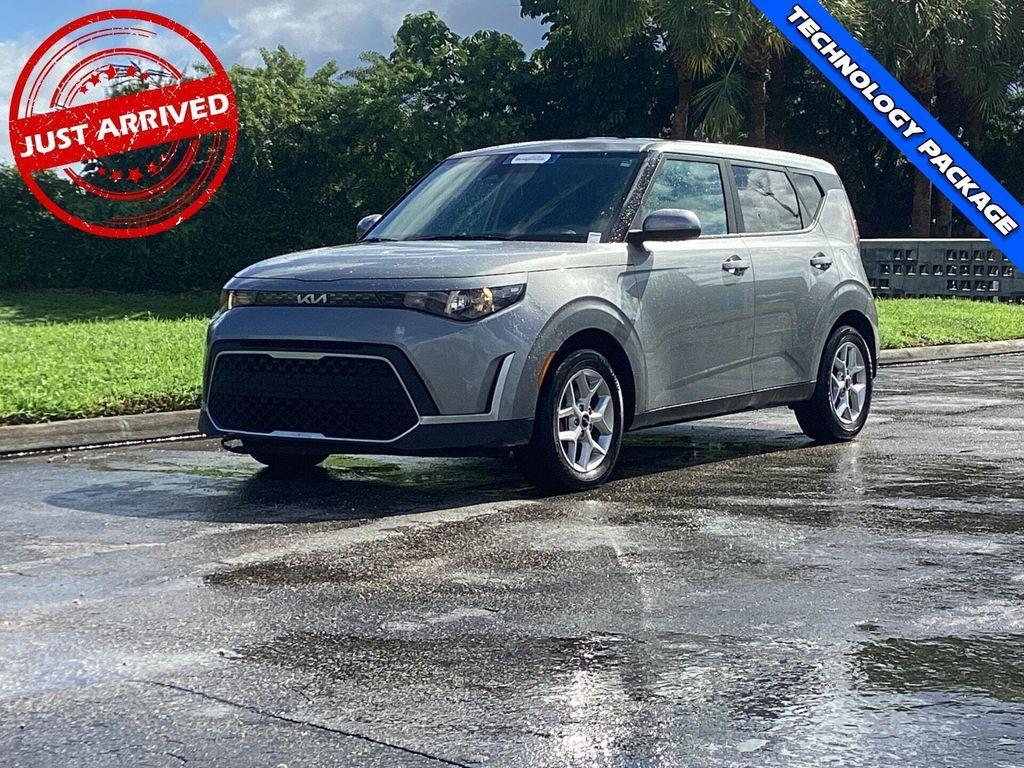 used 2023 Kia Soul car, priced at $13,599