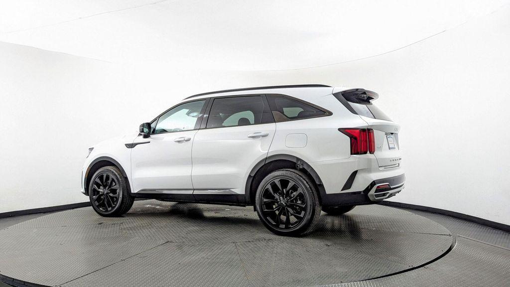 used 2022 Kia Sorento car, priced at $25,399