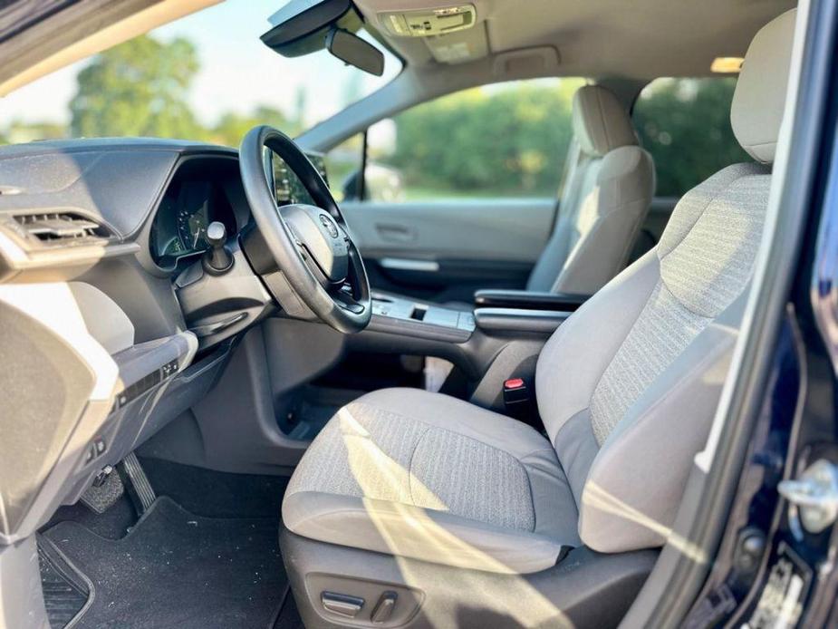 used 2023 Toyota Sienna car, priced at $36,999