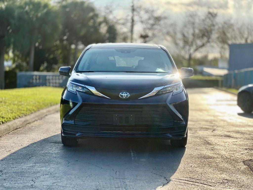 used 2023 Toyota Sienna car, priced at $36,999