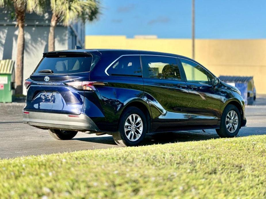 used 2023 Toyota Sienna car, priced at $36,999