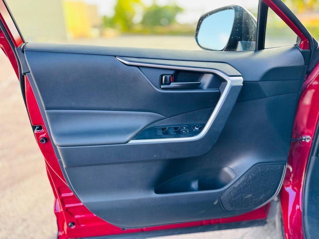used 2025 Toyota RAV4 Hybrid car, priced at $29,999