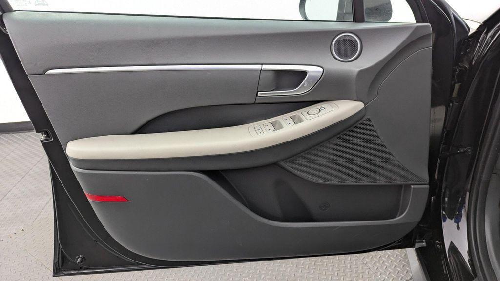used 2023 Hyundai Sonata car, priced at $15,899