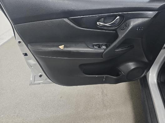 used 2019 Nissan Rogue car, priced at $14,299