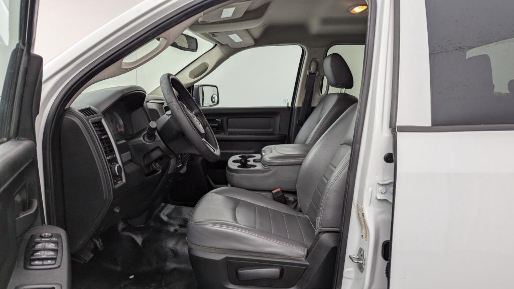used 2019 Ram 1500 Classic car, priced at $17,799