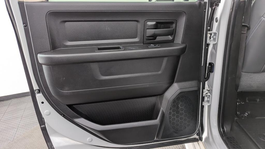 used 2019 Ram 1500 Classic car, priced at $17,799