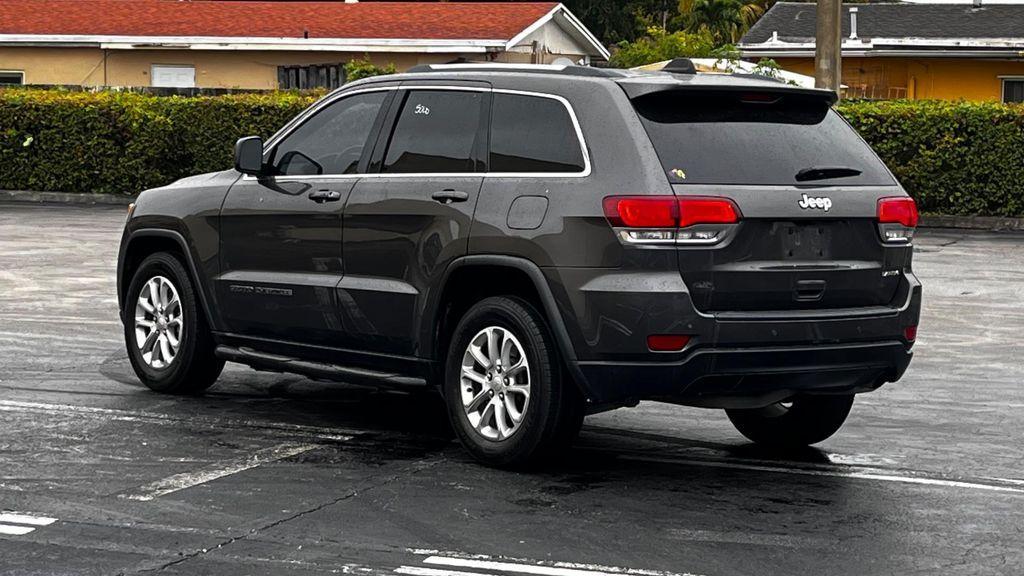 used 2021 Jeep Grand Cherokee car, priced at $17,799