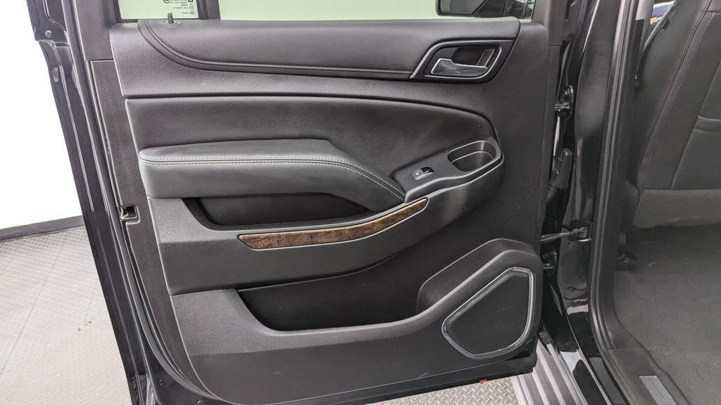 used 2019 Chevrolet Suburban car, priced at $26,999
