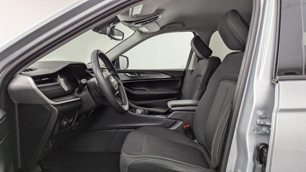 used 2023 Jeep Grand Cherokee car, priced at $20,799