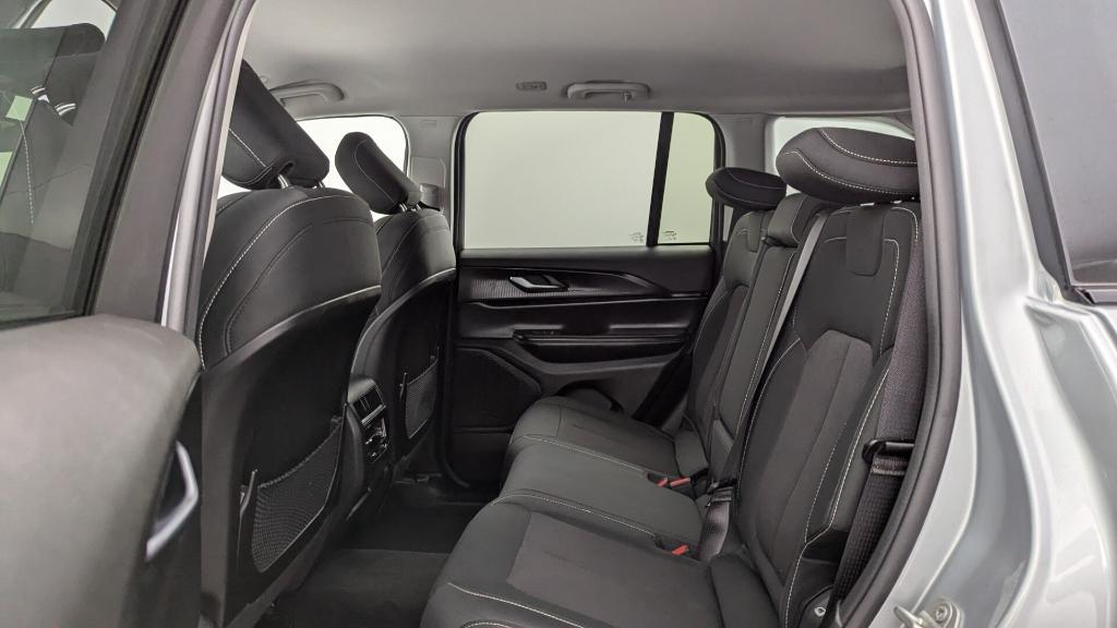 used 2023 Jeep Grand Cherokee car, priced at $20,799