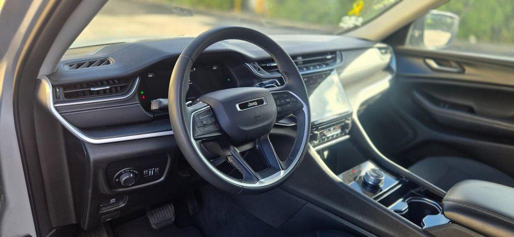 used 2023 Jeep Grand Cherokee car, priced at $21,699