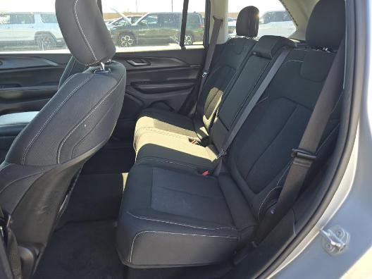 used 2023 Jeep Grand Cherokee car, priced at $21,999