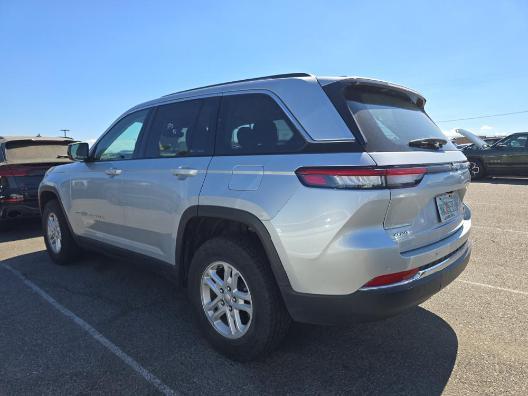 used 2023 Jeep Grand Cherokee car, priced at $21,999