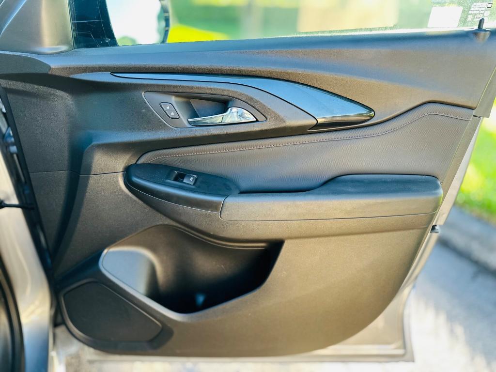 used 2021 Chevrolet TrailBlazer car, priced at $17,999