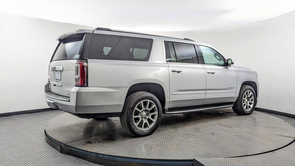 used 2020 GMC Yukon XL car, priced at $31,999