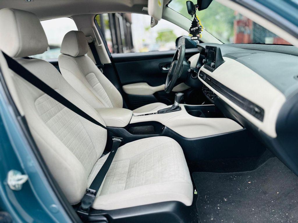 used 2024 Honda HR-V car, priced at $20,999