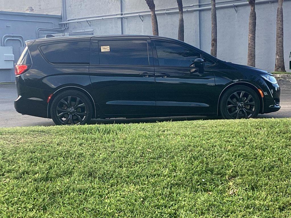 used 2018 Chrysler Pacifica car, priced at $11,199