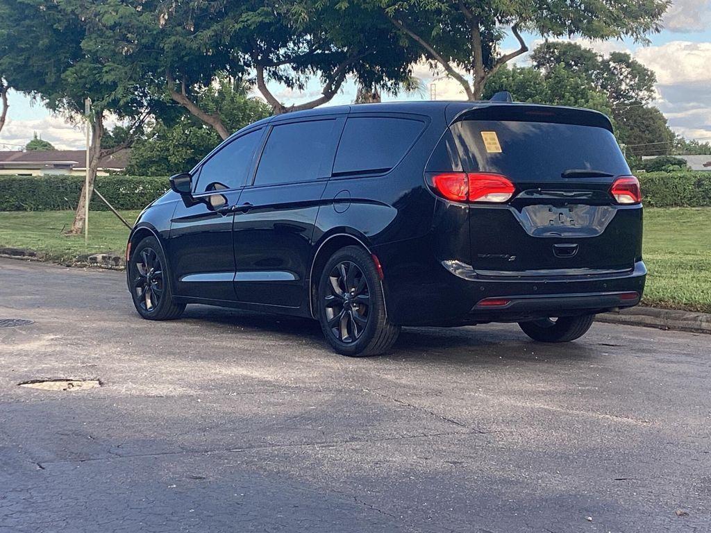 used 2018 Chrysler Pacifica car, priced at $11,199