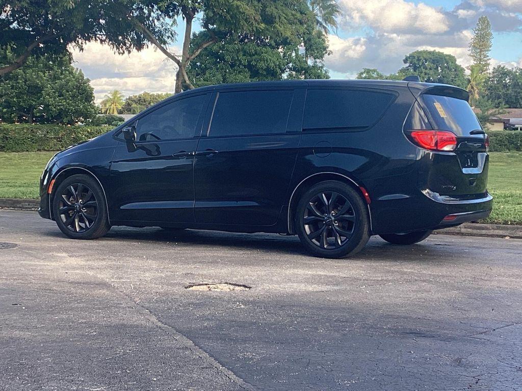 used 2018 Chrysler Pacifica car, priced at $11,199