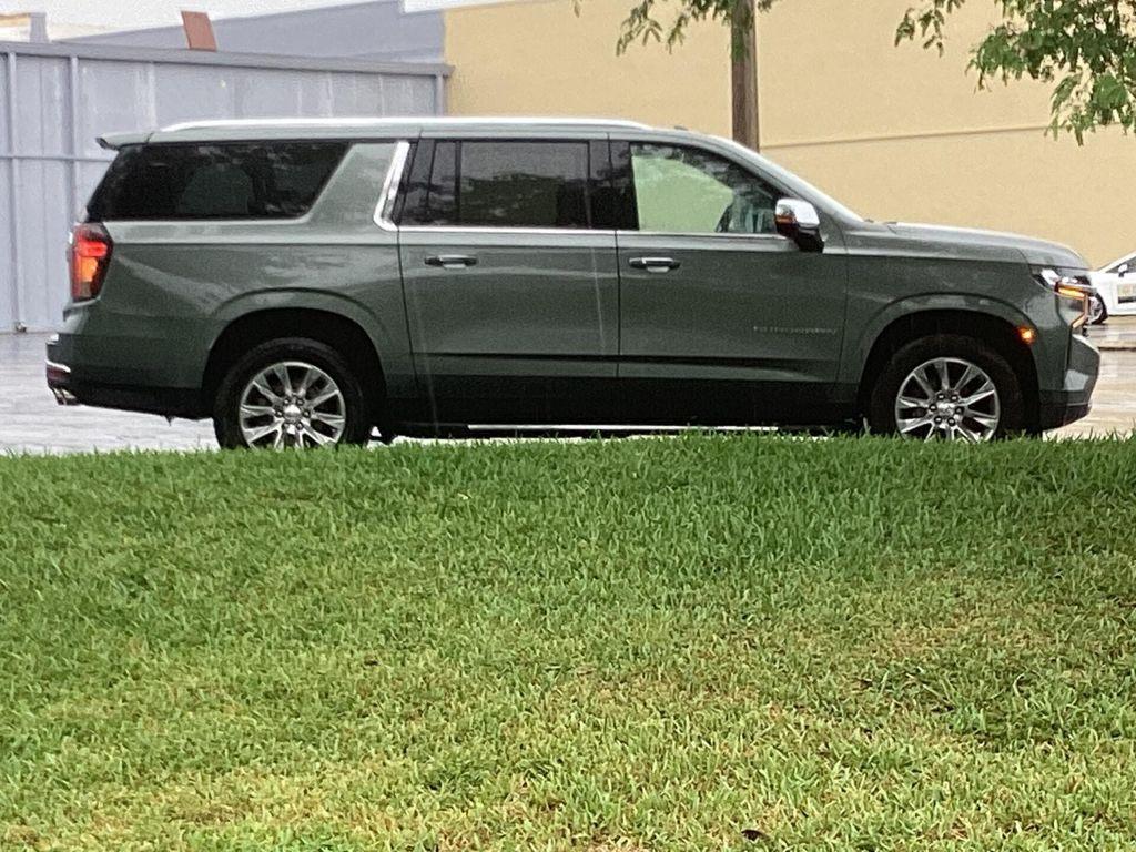 used 2023 Chevrolet Suburban car, priced at $42,999