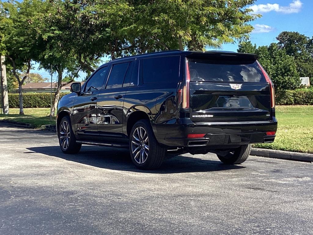 used 2023 Cadillac Escalade ESV car, priced at $59,999