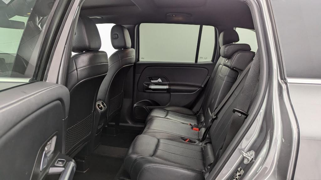 used 2021 Mercedes-Benz GLB 250 car, priced at $20,399
