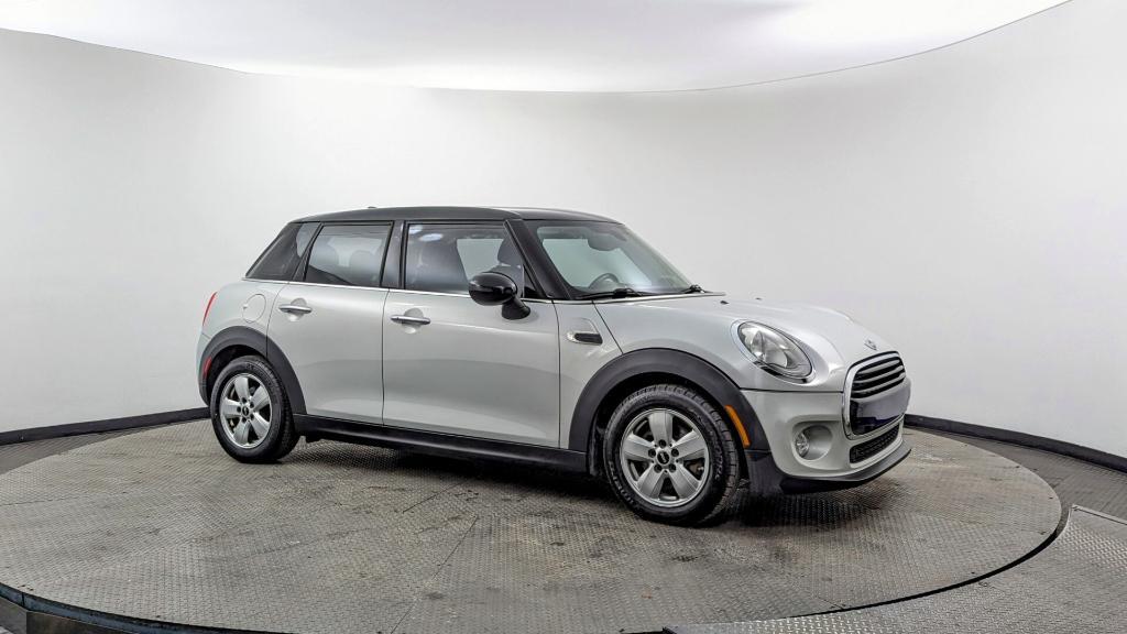 used 2016 MINI Hardtop car, priced at $11,999