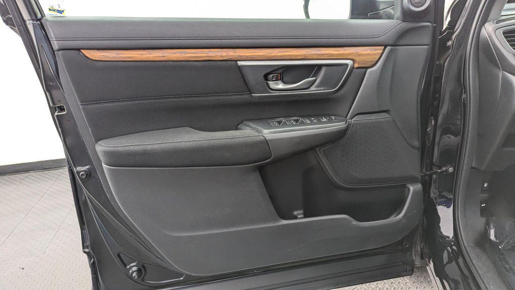 used 2018 Honda CR-V car, priced at $18,299