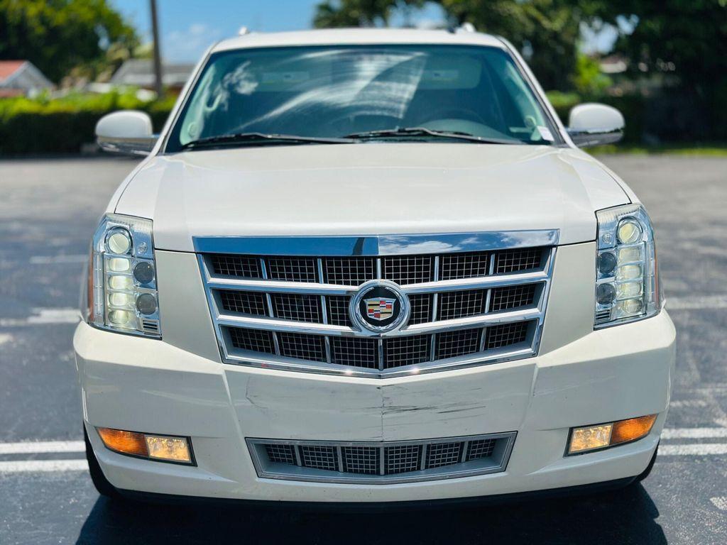 used 2014 Cadillac Escalade ESV car, priced at $12,999