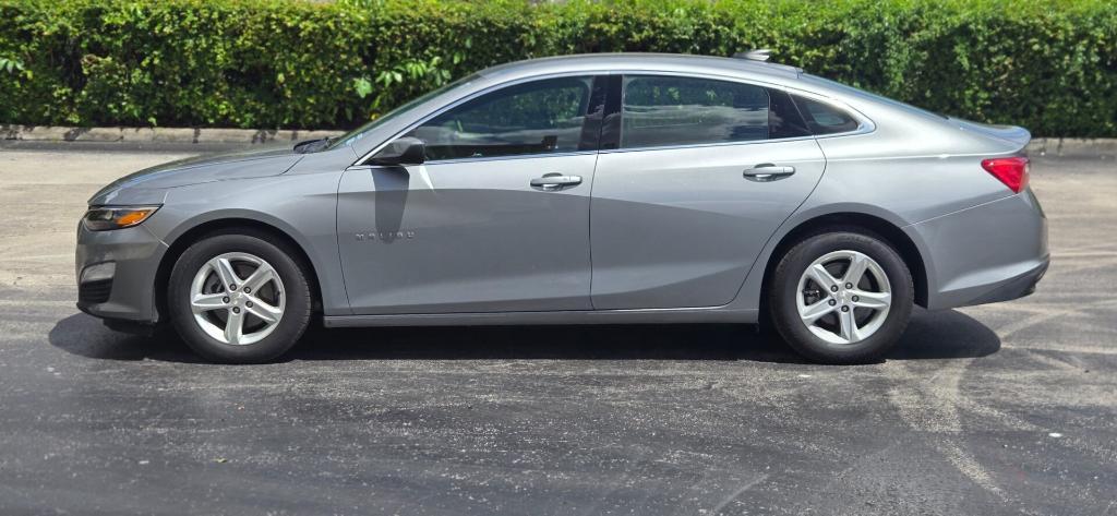 used 2024 Chevrolet Malibu car, priced at $16,499