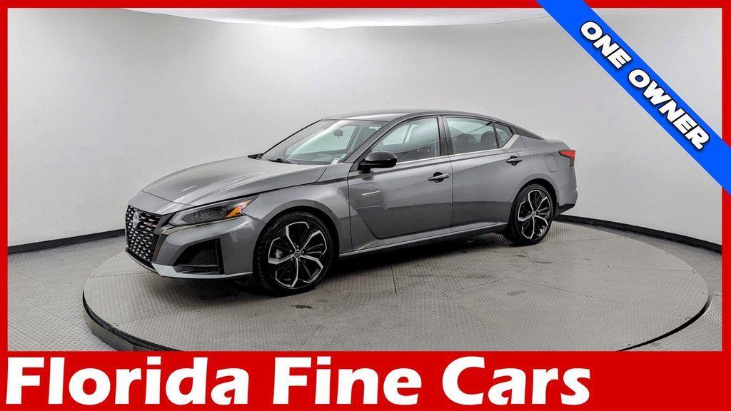 used 2023 Nissan Altima car, priced at $18,999