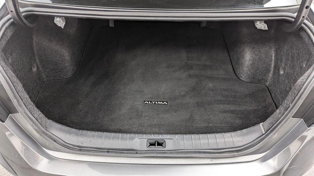 used 2023 Nissan Altima car, priced at $18,999