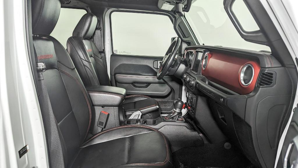 used 2019 Jeep Wrangler Unlimited car, priced at $33,499